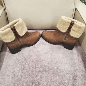 AEROSOLES Tan Winter Boots